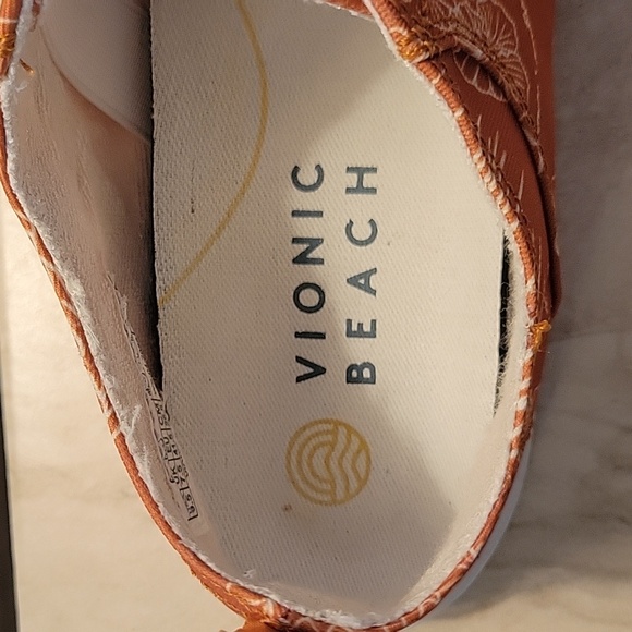 Vionic Beach Pismo Orange Coral Pattern Slip On Sneakers 9.5M - Picture 2 of 10
